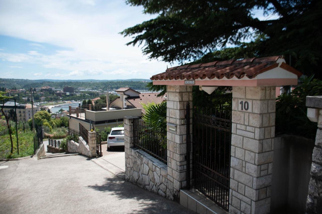 Apartments Miklus Portoroz Bagian luar foto
