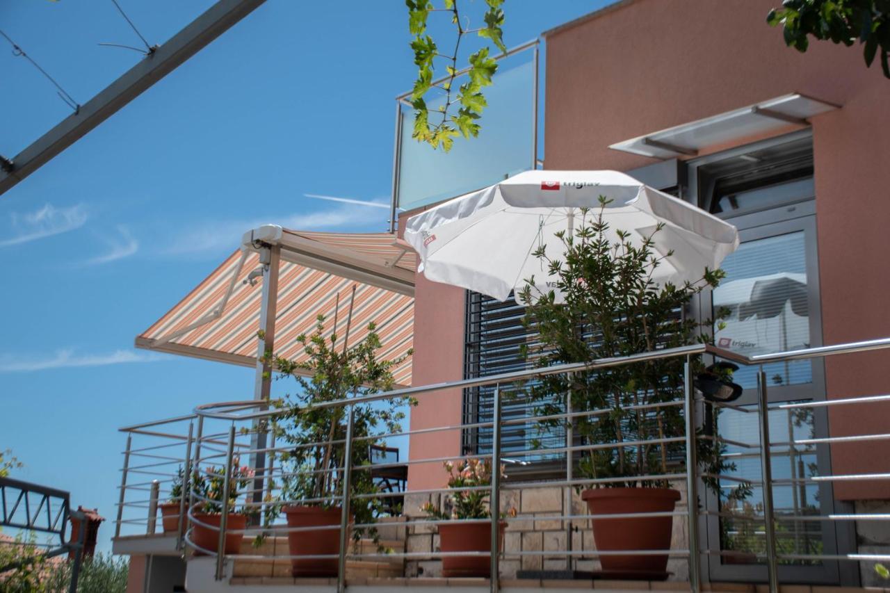 Apartments Miklus Portoroz Bagian luar foto