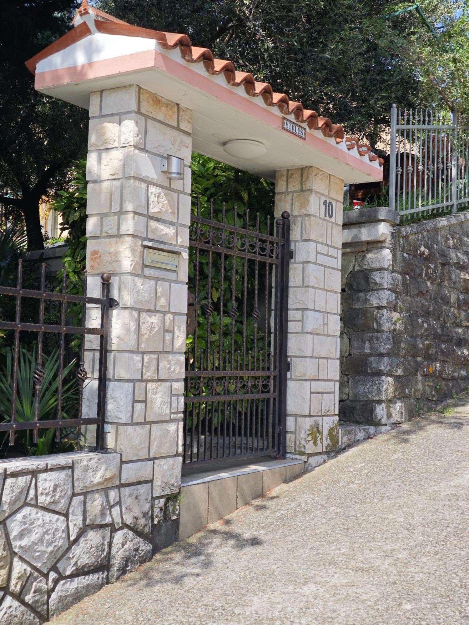 Apartments Miklus Portoroz Bagian luar foto